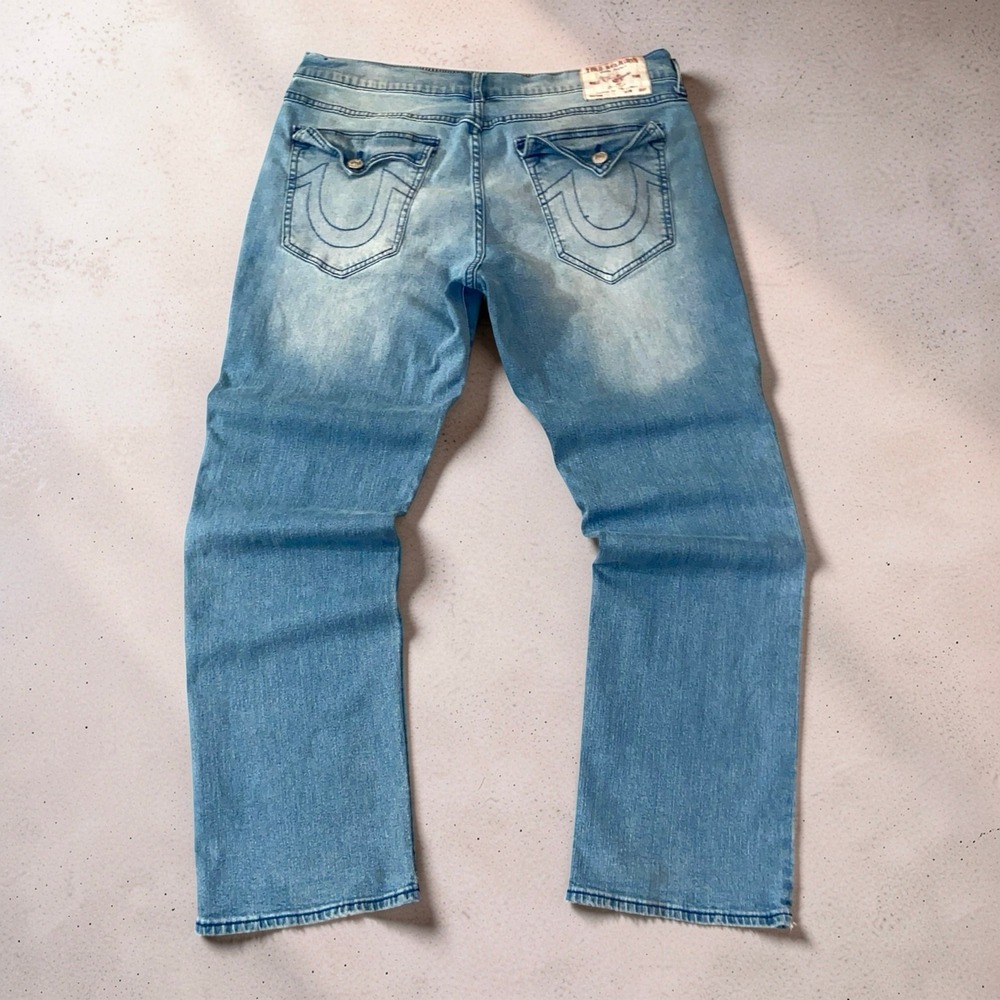 True Religion Ricky Men’s Jeans Size 36 Light Wash Relaxed Straight Blue